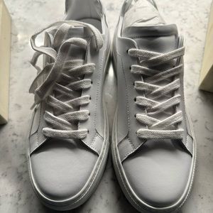 M Gemi designer tennis shoes. Size 36 1/2 EU Size 6 US F Cancer Special edition